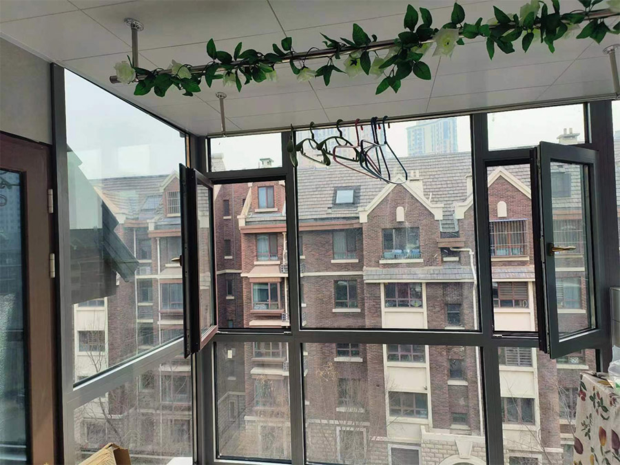 德派斯系統(tǒng)門(mén)窗